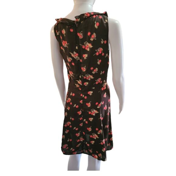 Reformation Bridget cherry tart dress size 2 - Picture 8 of 8